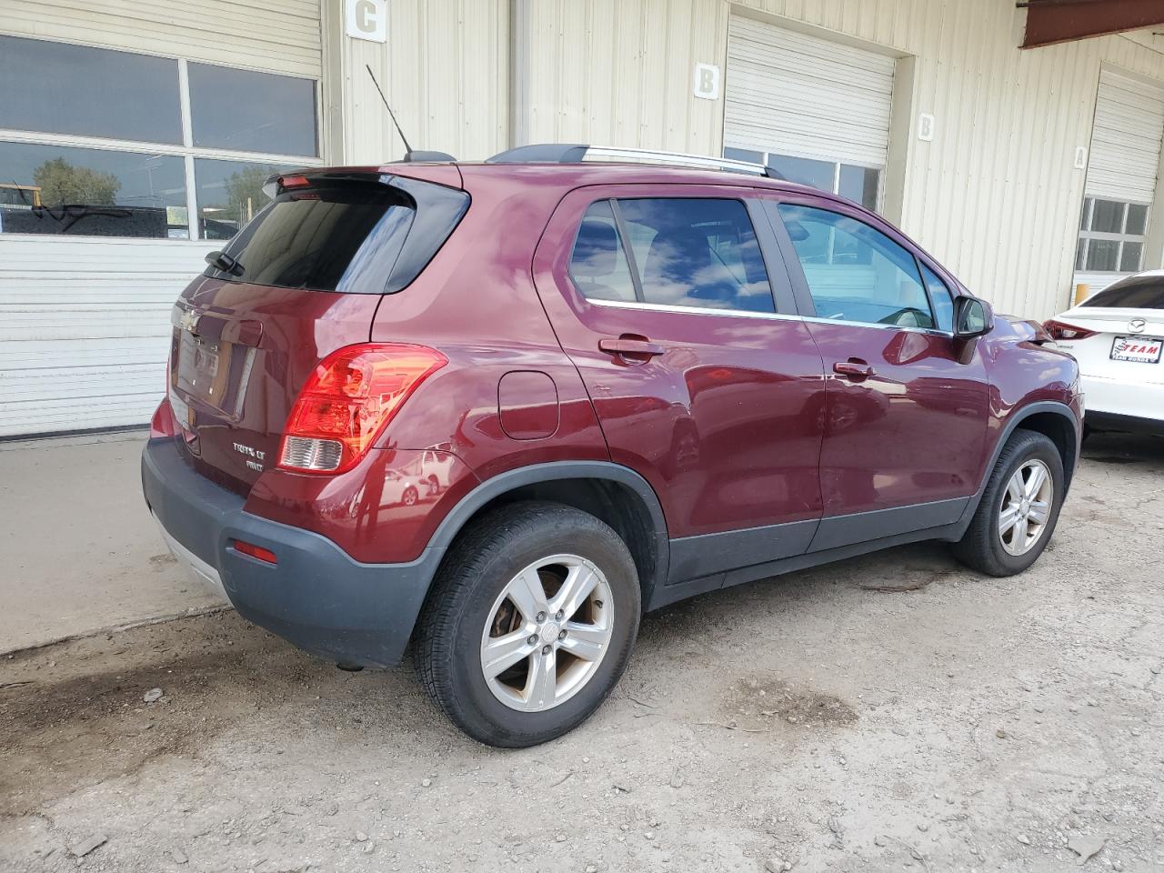 2016 Chevrolet Trax VIN 3GNCJPSBXGL273047 Copart auction photo, front end damage thumbnail 3