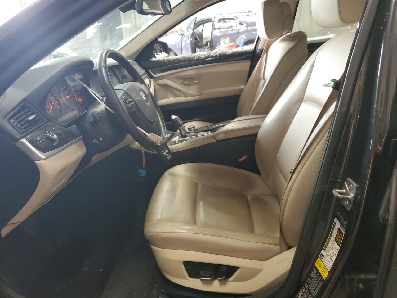 2012 BMW 5er VIN WBAFU7C57CDU65075 Copart auction photo, vandalism damage thumbnail 7