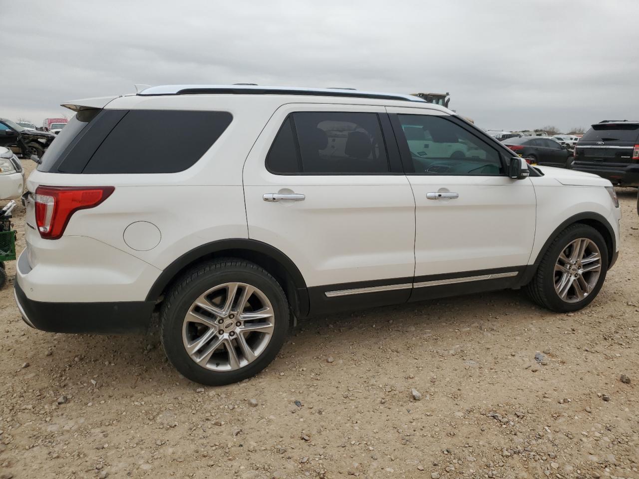 2016 Ford Explorer VIN 1FM5K7F87GGB59410 Copart auction photo, rear end / minor dent/scratches damage thumbnail 3