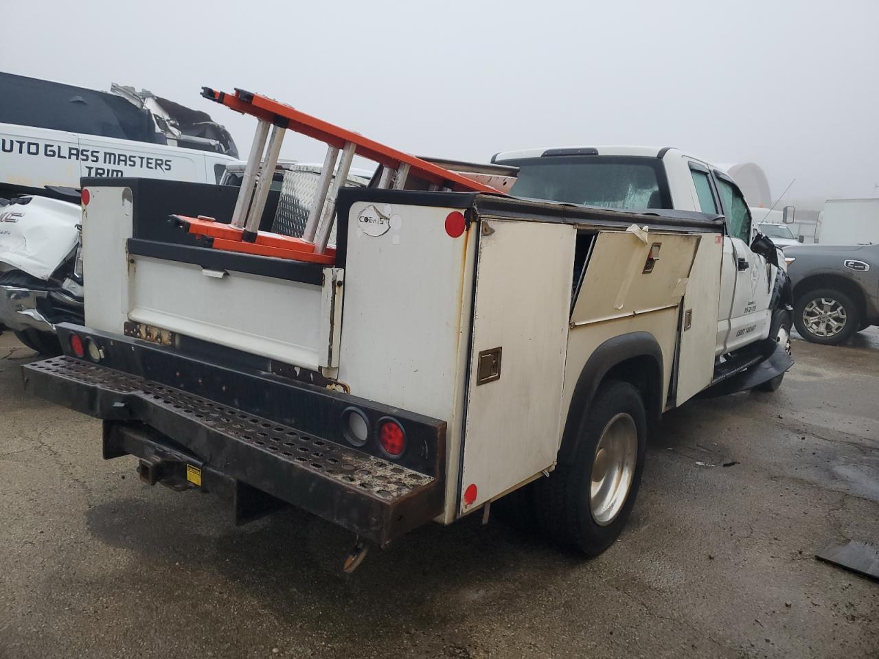 2017 Ford F450 VIN 1FD9X4HY3HEB23158 Copart auction photo, all over damage thumbnail 3