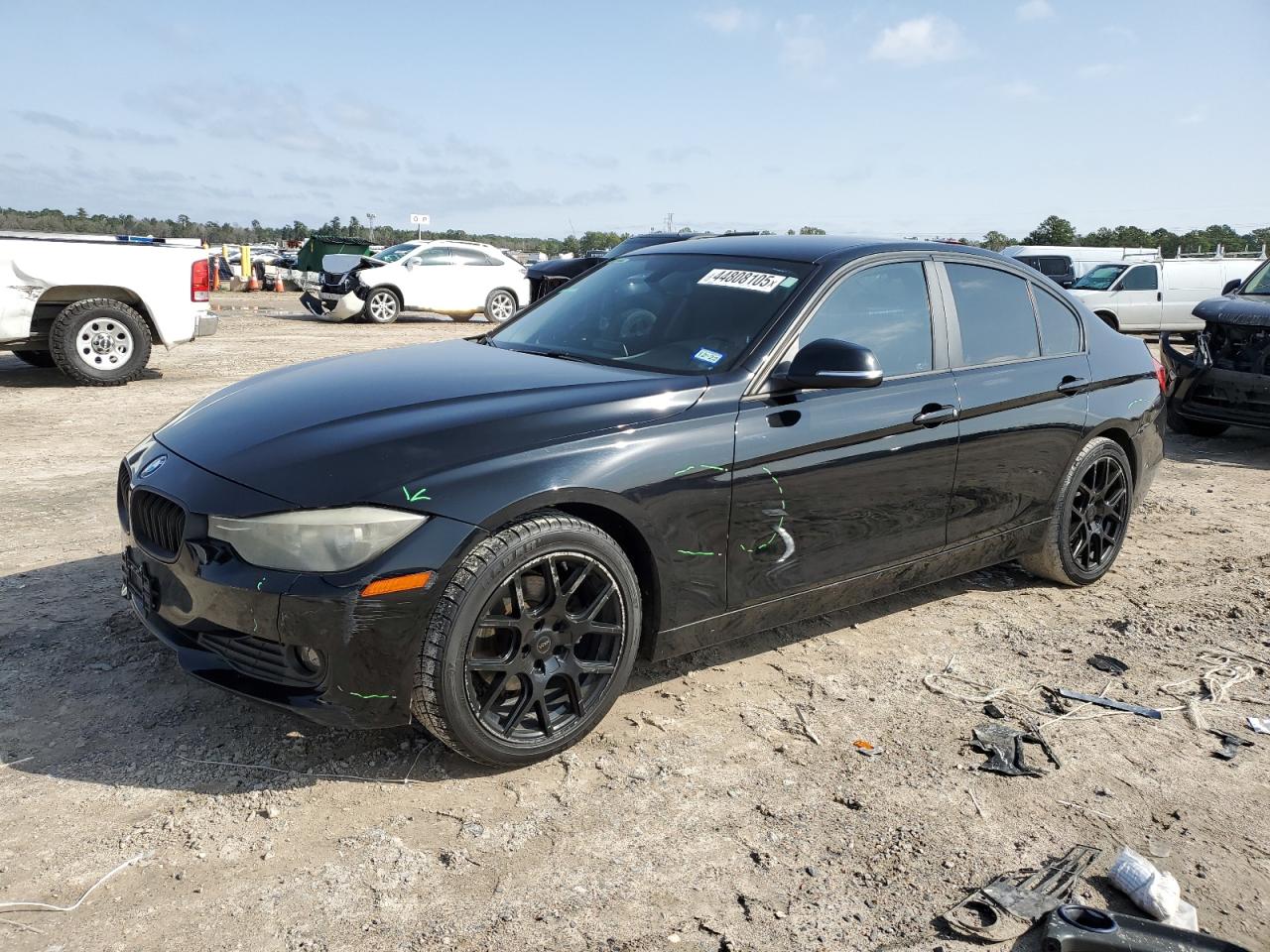 2014 BMW 3er VIN WBA3C3G56ENS69408