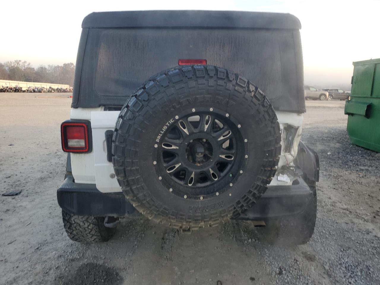 2018 Jeep Wrangler VIN 1C4HJXDG6JW188201 Copart auction photo, rear end / minor dent/scratches damage thumbnail 6