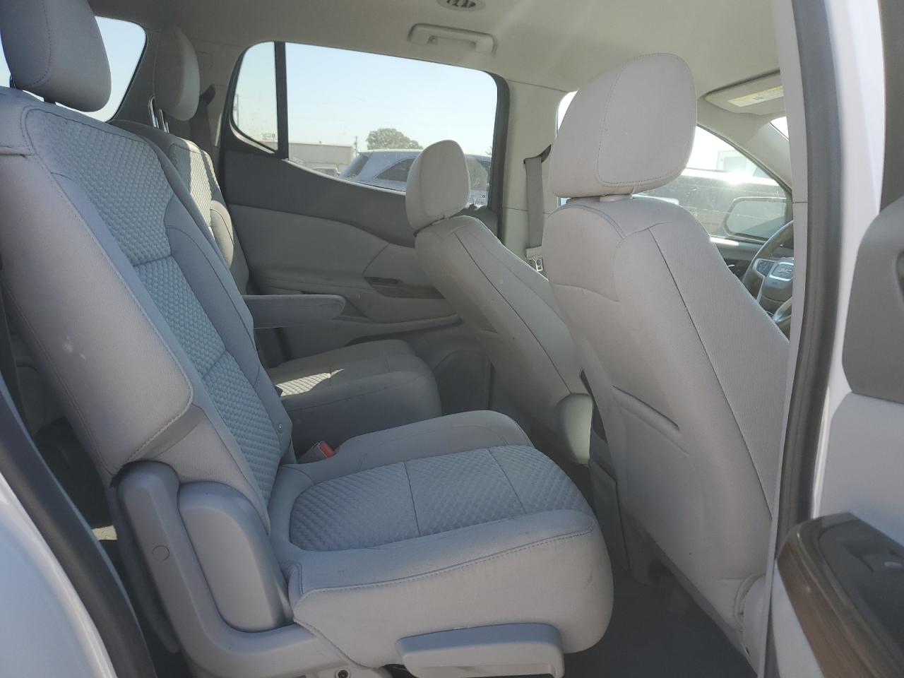 2018 GMC Acadia VIN 1GKKNLLA3JZ135913 Copart auction photo, side / minor dent/scratches damage thumbnail 11