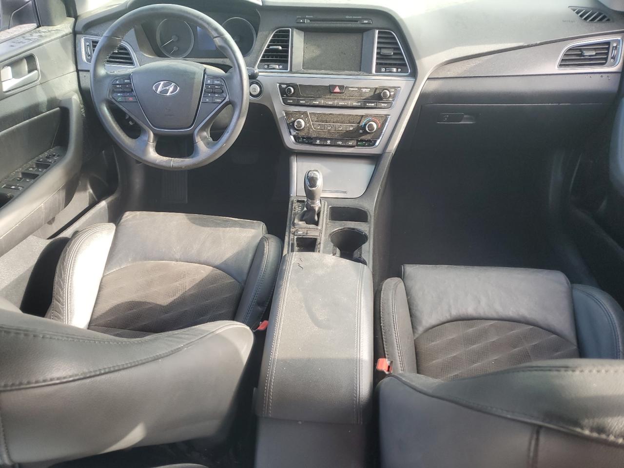 2016 Hyundai Sonata VIN 5NPE34AF5GH365181 Copart auction photo, rear end / front end damage thumbnail 8