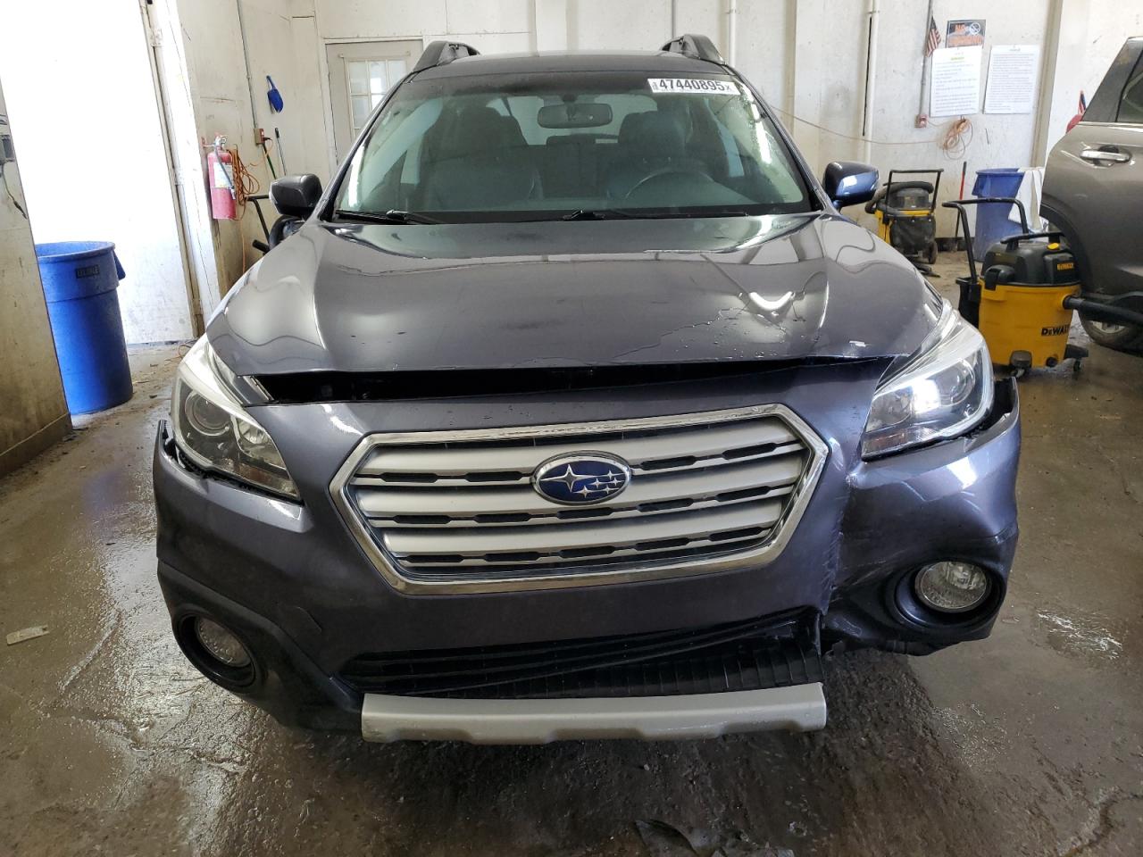 2015 Subaru Outback VIN 4S4BSEJC8F3358300 Copart auction photo, front end damage thumbnail 5
