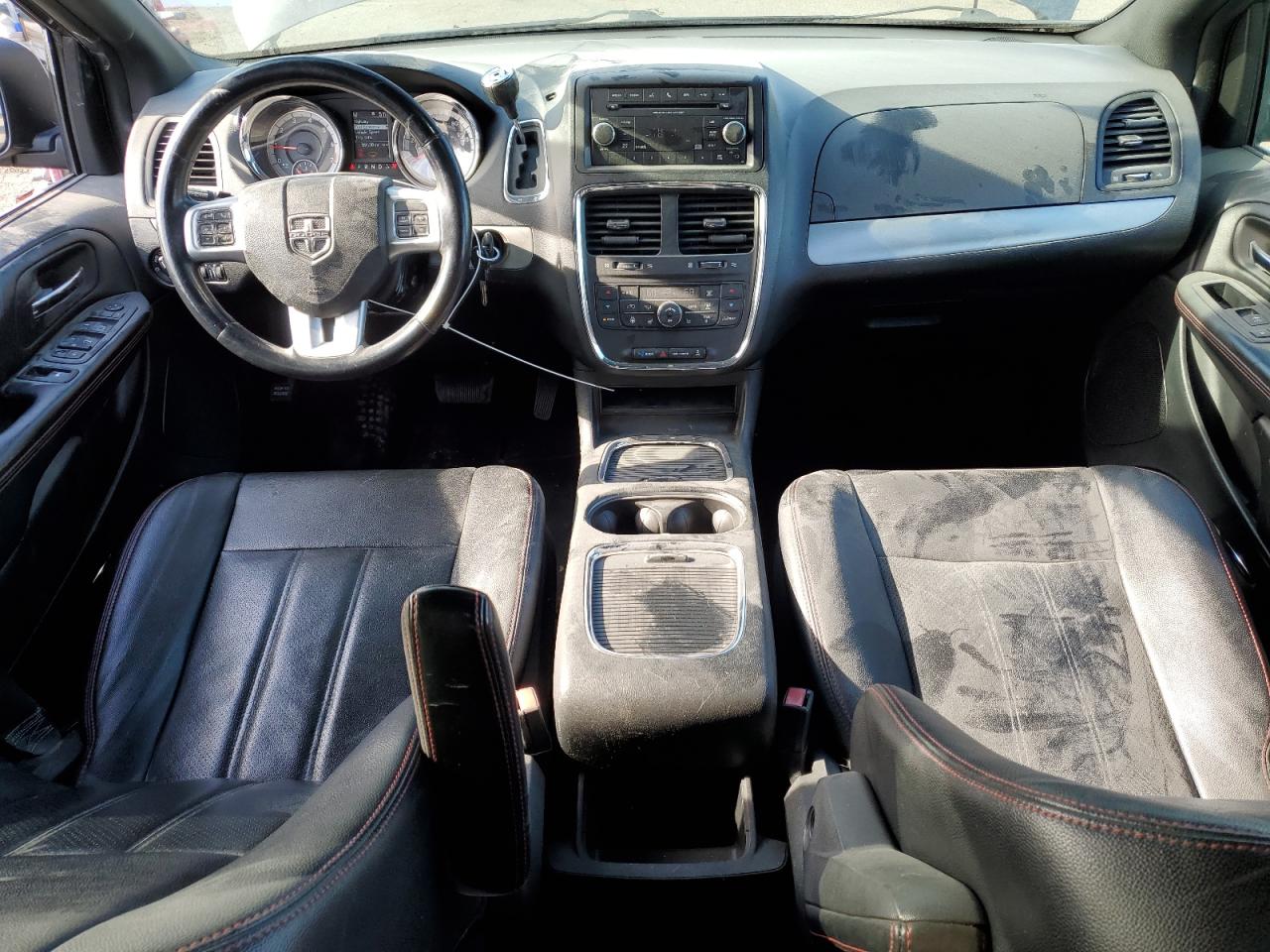 2019 Dodge Caravan VIN 2C4RDGEG8KR513743 Copart auction photo, minor dent/scratches damage thumbnail 8