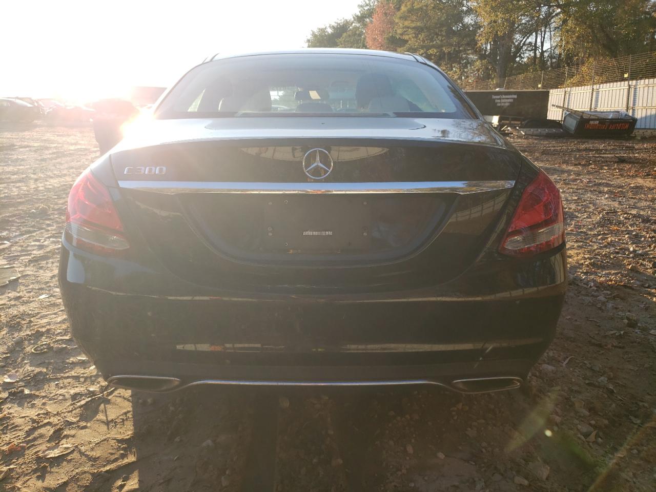 2016 Mercedes-Benz C-klasse VIN 55SWF4JB8GU154773 Copart auction photo, side / minor dent/scratches damage thumbnail 6