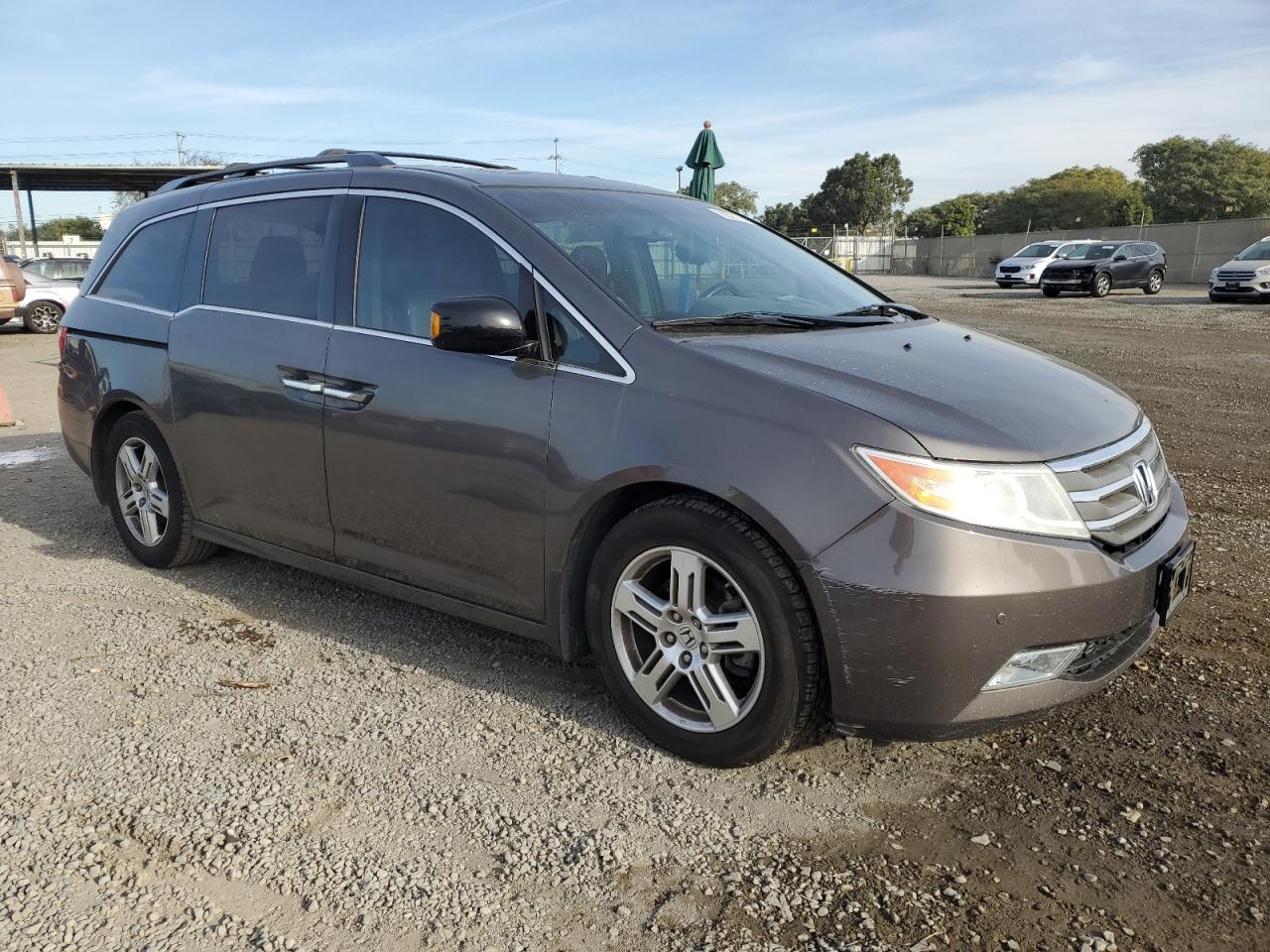 2012 Honda Odyssey VIN 5FNRL5H96CB077346 Copart auction photo, rear end / front end damage thumbnail 4