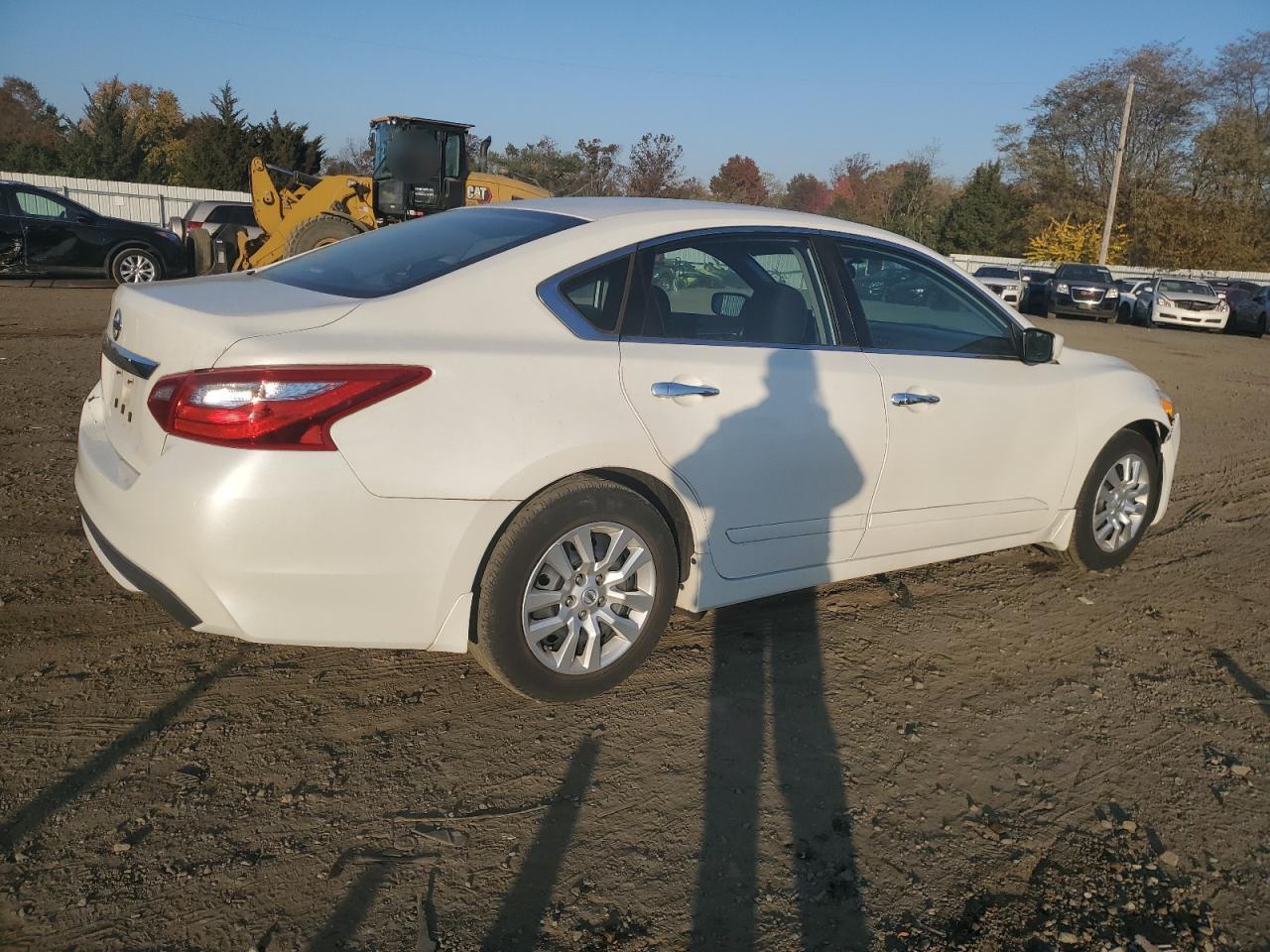 2016 Nissan Altima VIN 1N4AL3AP1GC176594 Copart auction photo, front end damage thumbnail 3