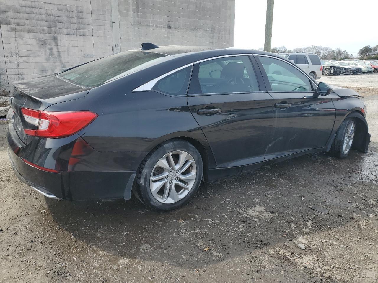 2019 Honda Accord VIN 1HGCV1F10KA066938 Copart auction photo, front end / minor dent/scratches damage thumbnail 3