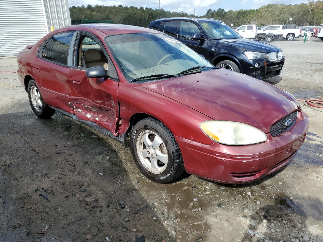 2005 Ford Taurus VIN 1FAHP53U25A201755 Copart auction photo, side / rear end damage thumbnail 4