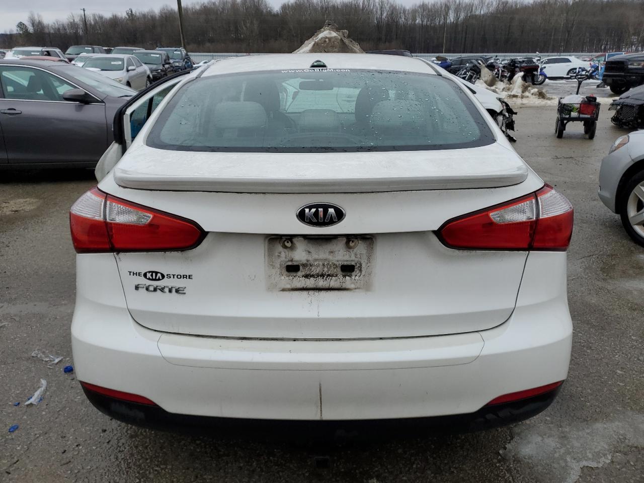 2015 KIA Forte VIN KNAFX4A60F5340516 Copart auction photo, side damage thumbnail 6