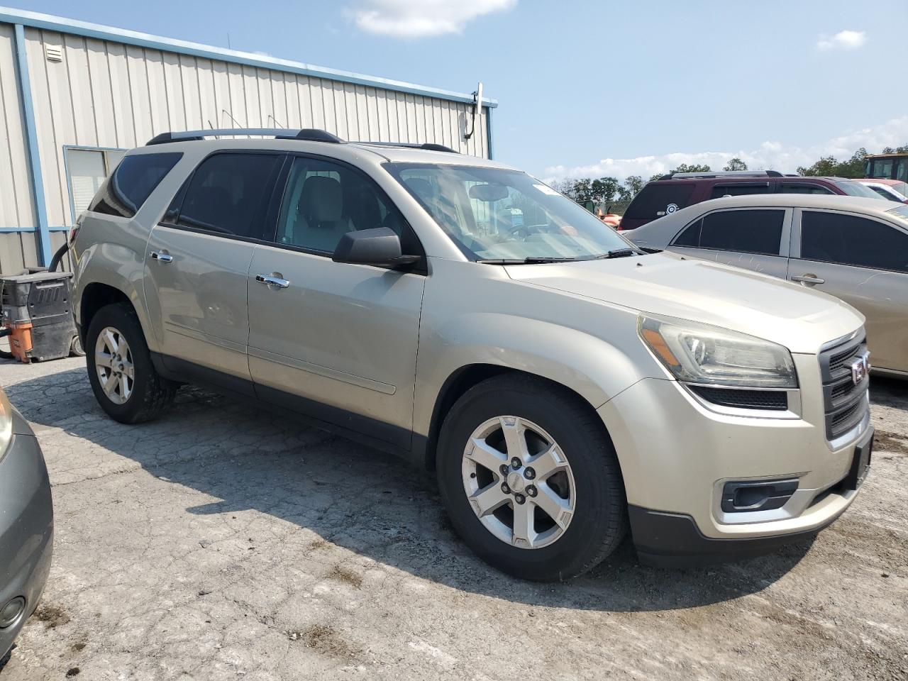 2015 GMC Acadia VIN 1GKKVPKD3FJ371079 Copart auction photo, front end / side damage thumbnail 4