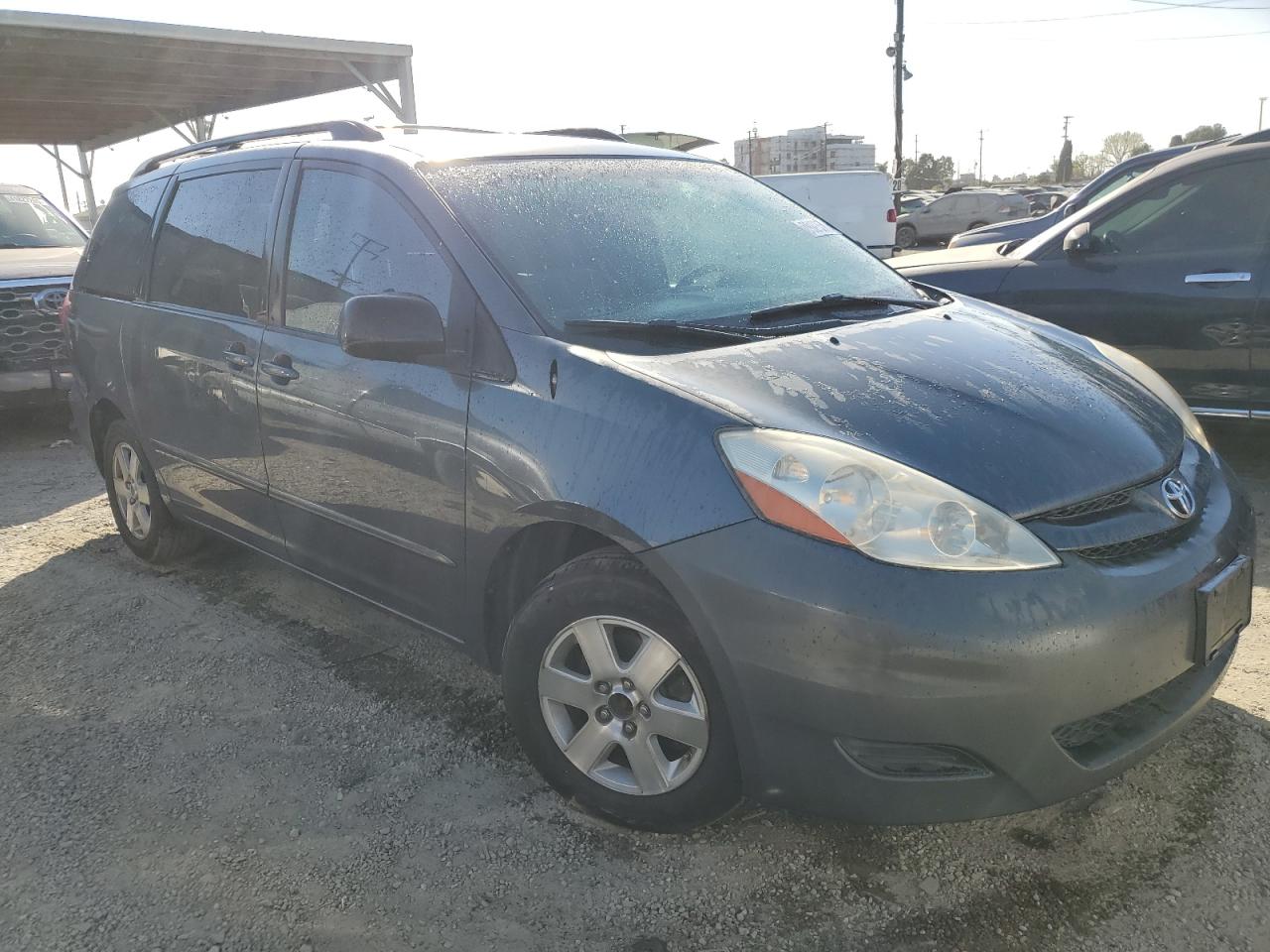 2009 Toyota Sienna VIN 5TDZK23C39S227390 Copart auction photo, minor dent/scratches damage thumbnail 4