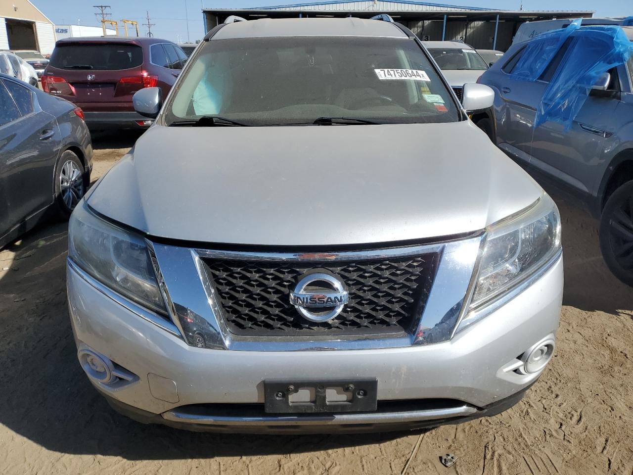 2016 Nissan Pathfinder VIN 5N1AR2MM5GC636985 Copart auction photo, rear end damage thumbnail 5