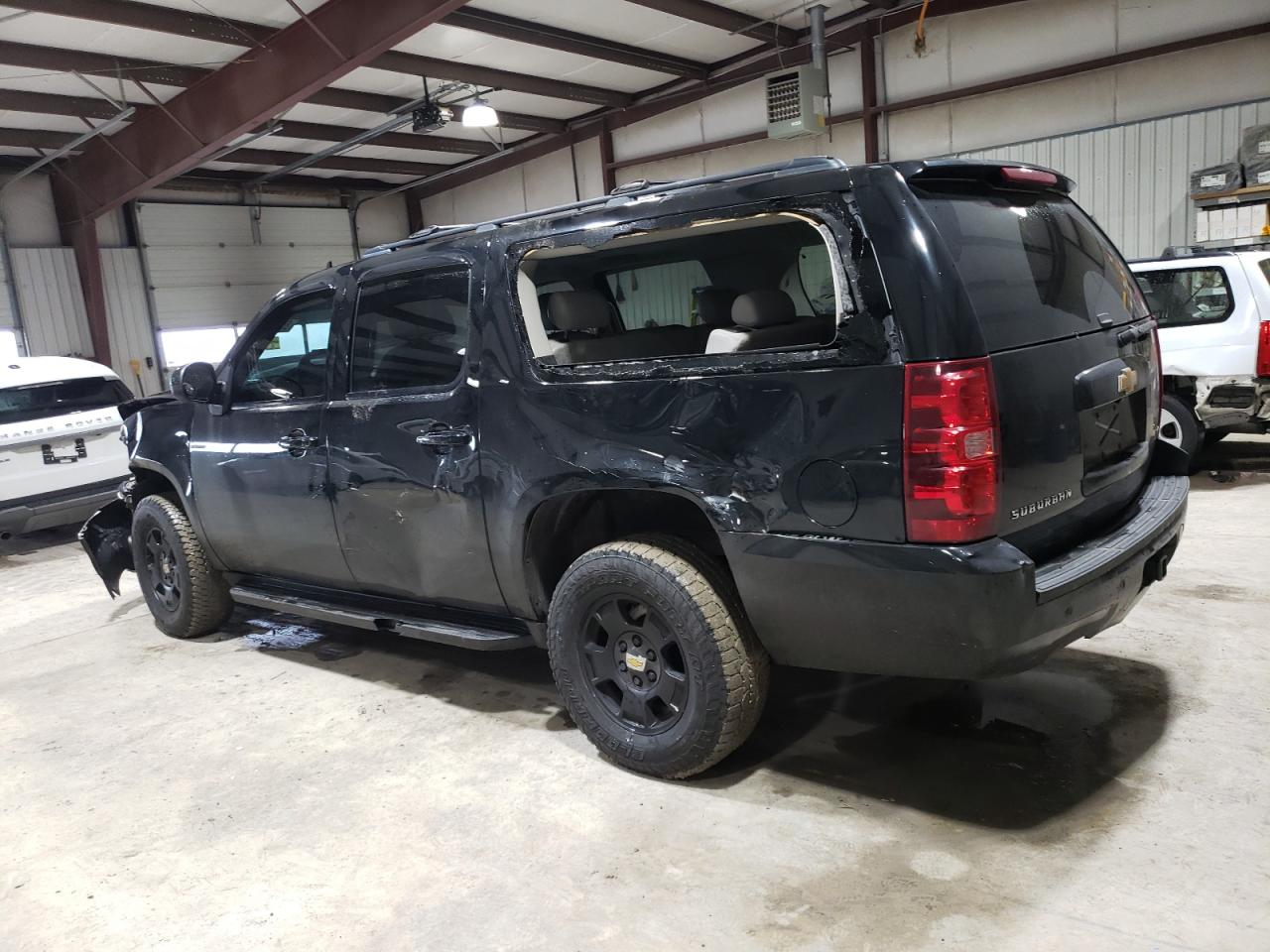 2009 Chevrolet Suburban VIN 1GNFK26319R210947 Copart auction photo, all over damage thumbnail 2