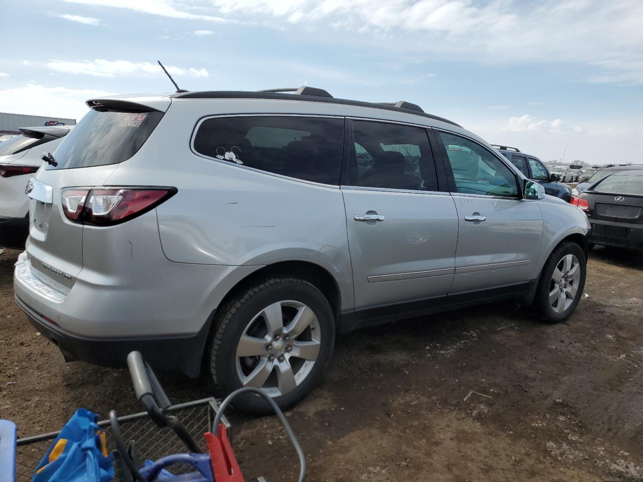2013 Chevrolet Traverse VIN 1GNKRLKD9DJ220843 Copart auction photo, front end / side damage thumbnail 3