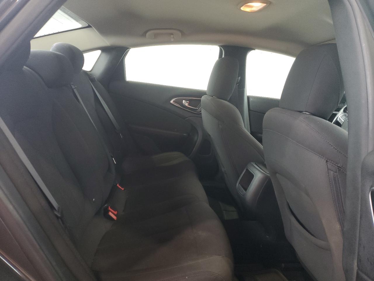2016 Chrysler 200 VIN 1C3CCCAB7GN152879 Copart auction photo, front end damage thumbnail 10