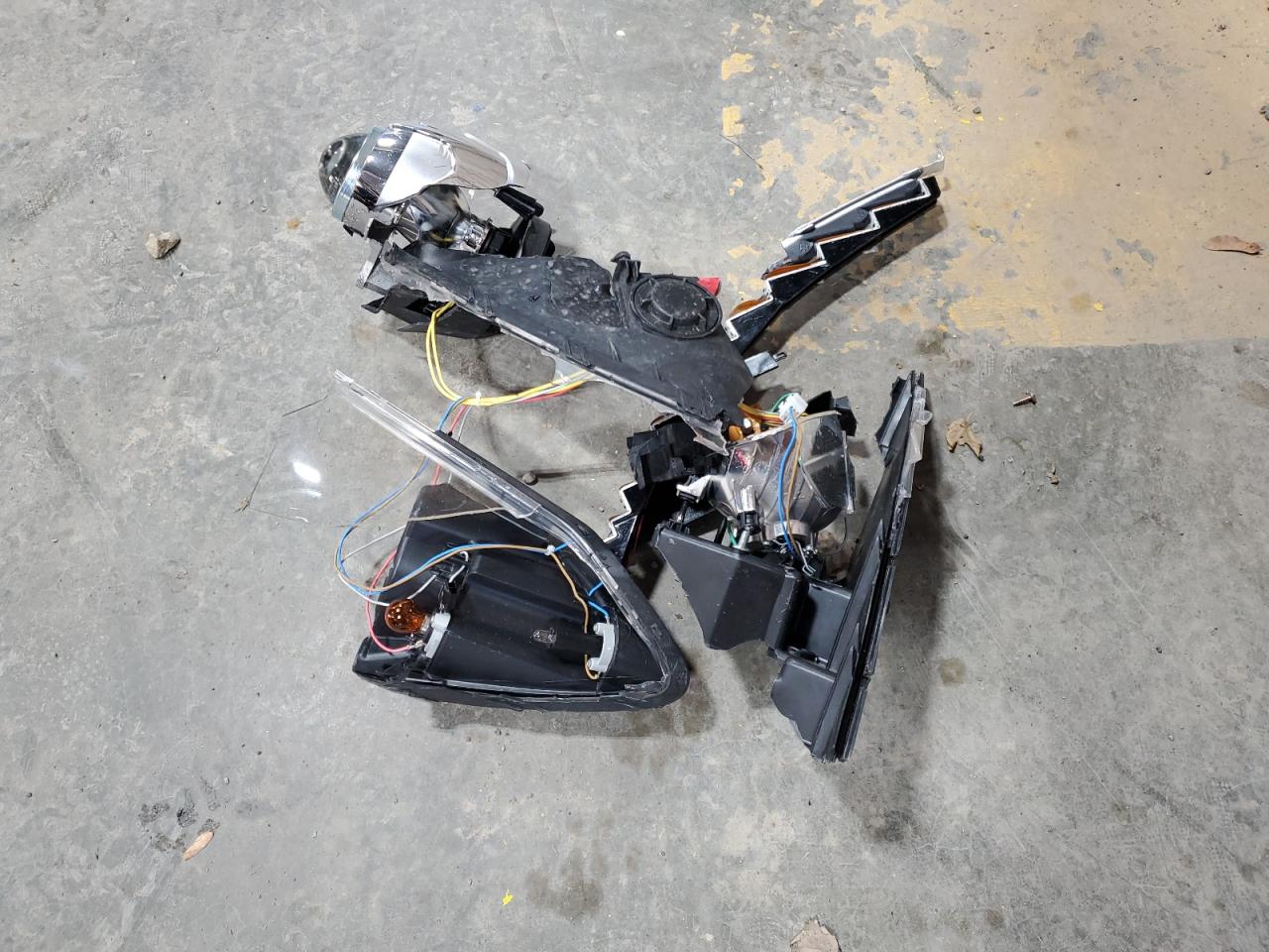 2014 KIA Forte VIN KNAFX6A8XE5235820 Copart auction photo, front end / undercarriage damage thumbnail 14