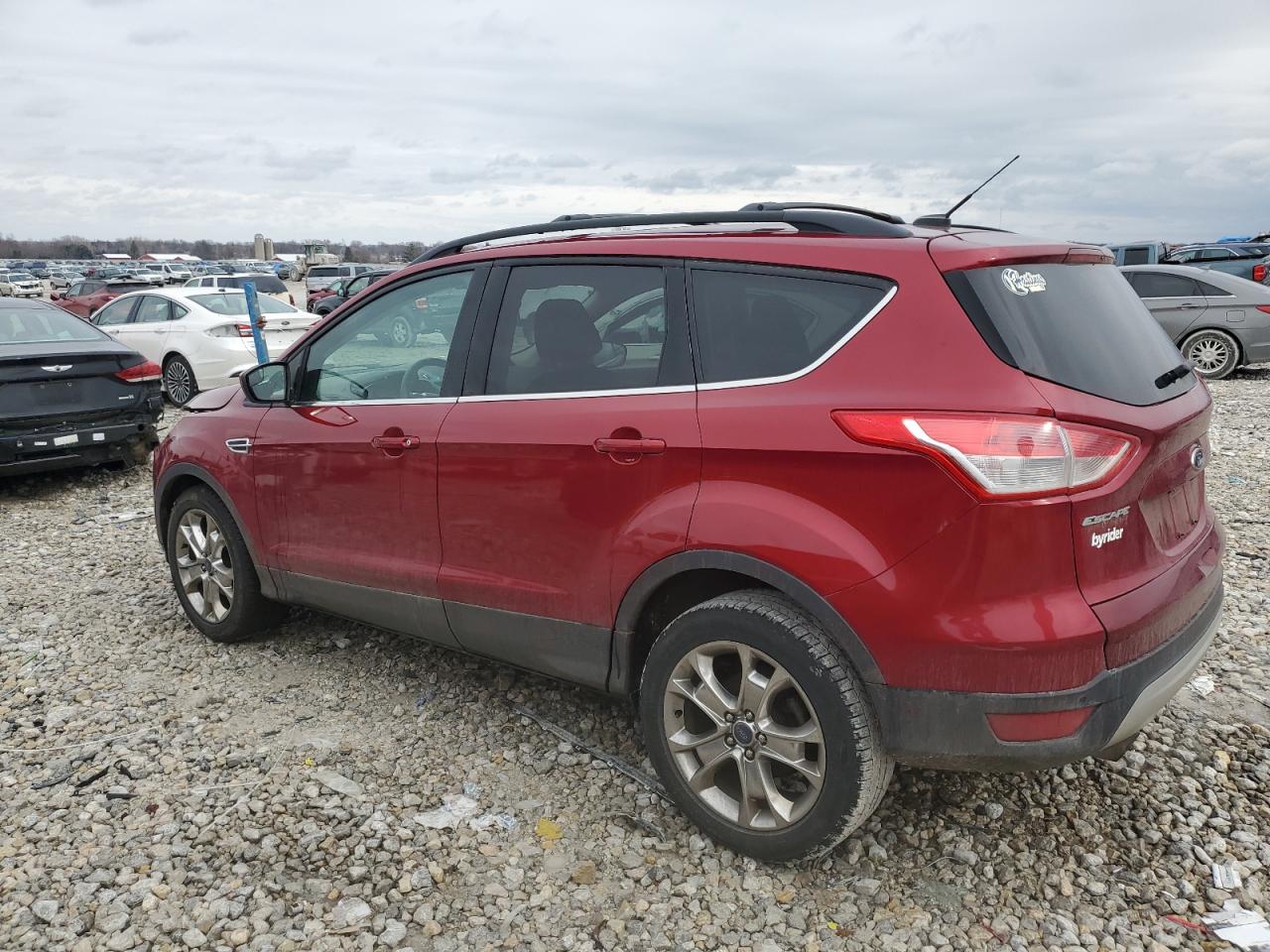 2015 Ford Escape VIN 1FMCU0GX3FUC61818 Copart auction photo, front end damage thumbnail 2