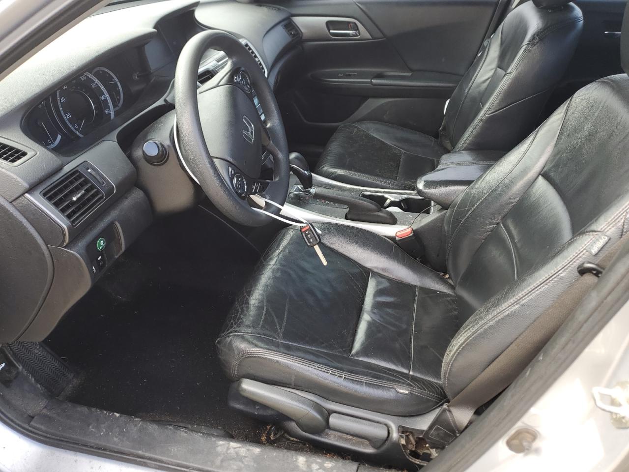 2013 Honda Accord VIN 1HGCR2F35DA068778 Copart auction photo, side / minor dent/scratches damage thumbnail 7