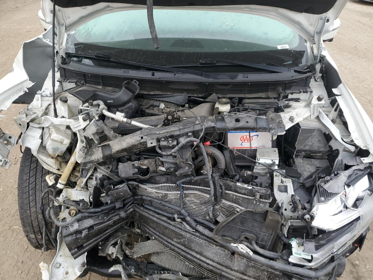 2015 Nissan Rogue VIN 5N1AT2MV3FC849247 Copart auction photo, front end / side damage thumbnail 13