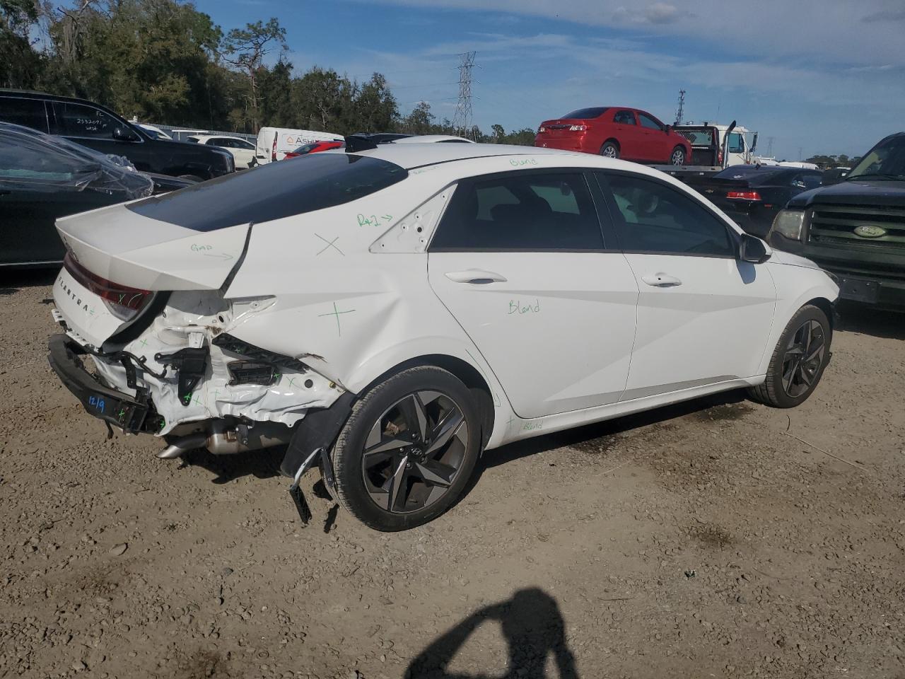 2023 Hyundai Elantra VIN 5NPLS4AG0PH105872 Copart auction photo, rear end / front end damage thumbnail 3