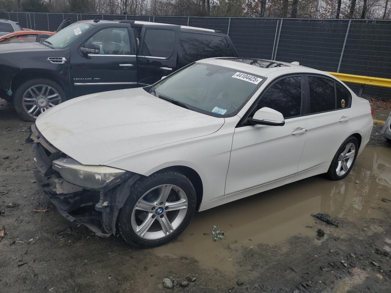 2013 BMW 3er VIN WBA3B5C56DF591978