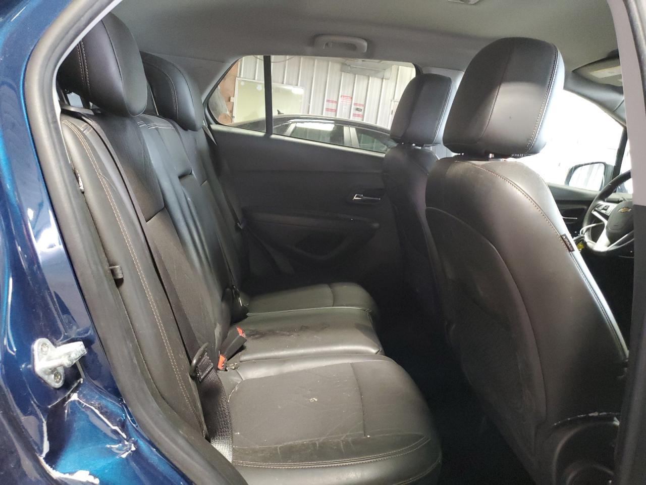 2020 Chevrolet Trax VIN KL7CJPSB3LB330688 Copart auction photo, rear end / side damage thumbnail 11