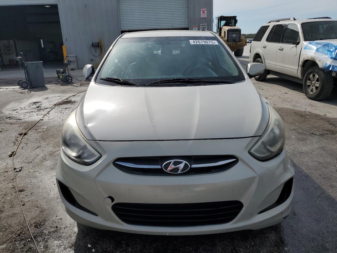 2016 Hyundai Accent VIN KMHCT4AE5GU965912 Copart auction photo, rear end / minor dent/scratches damage thumbnail 5