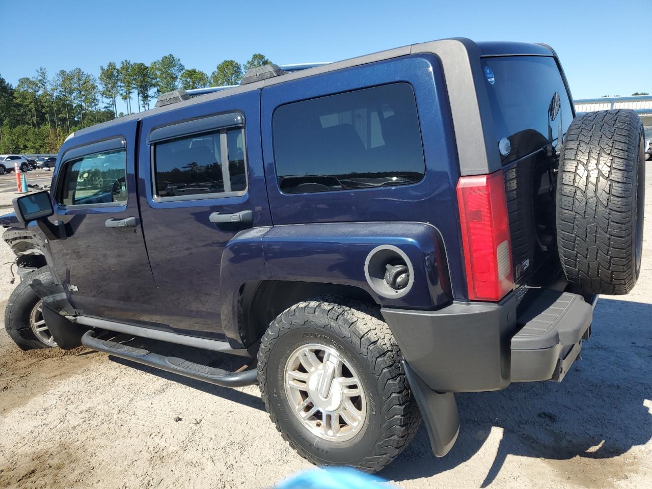 2007 Hummer H3 VIN 5GTDN13E278152219 Copart auction photo, front end / side damage thumbnail 2
