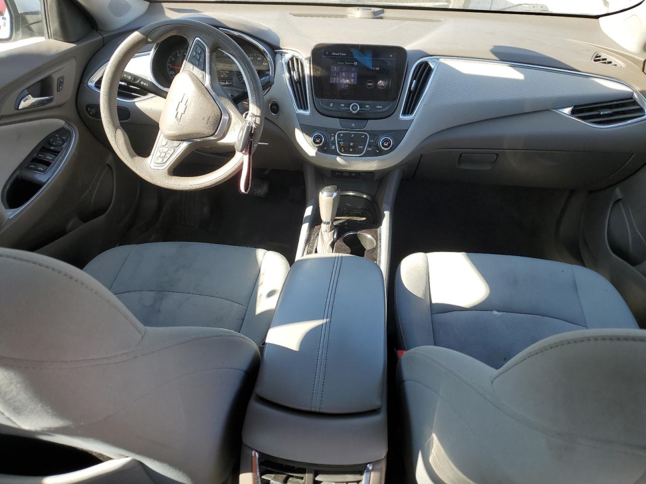2019 Chevrolet Malibu VIN 1G1ZD5ST3KF174640 Copart auction photo, front end damage thumbnail 8