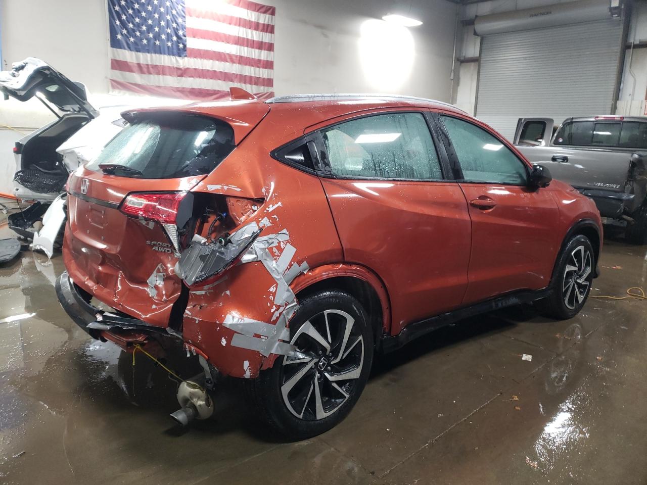 2020 Honda HR-V VIN 3CZRU6H18LM736157 Copart auction photo, rear end damage thumbnail 3
