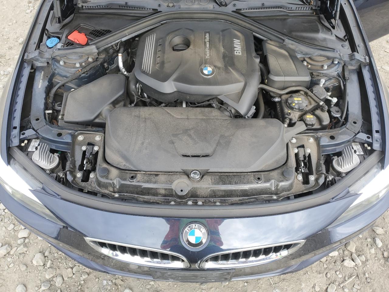 2019 BMW 4er VIN WBA4J3C53KBL07500 Copart auction photo, rear end / minor dent/scratches damage thumbnail 11