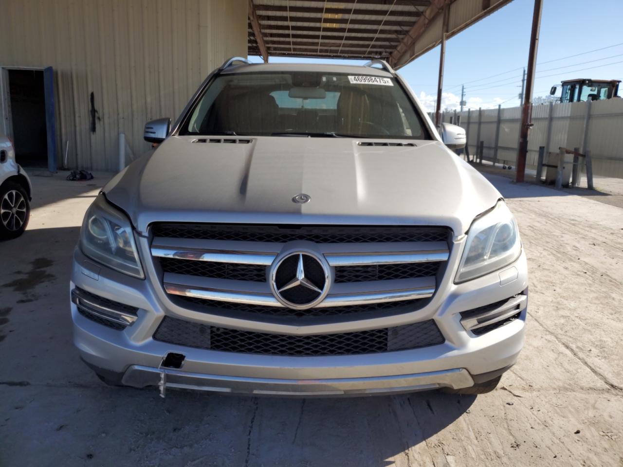 2014 Mercedes-Benz GL-klasse VIN 4JGDF2EE5EA327832 Copart auction photo, minor dent/scratches damage thumbnail 5