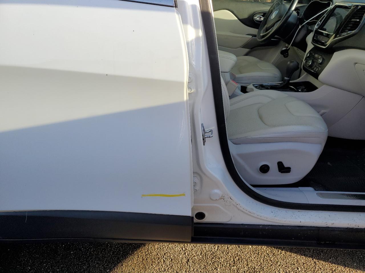2019 Jeep Grand Cherokee VIN 1C4PJLDB6KD347787 Copart auction photo, water/flood damage thumbnail 13