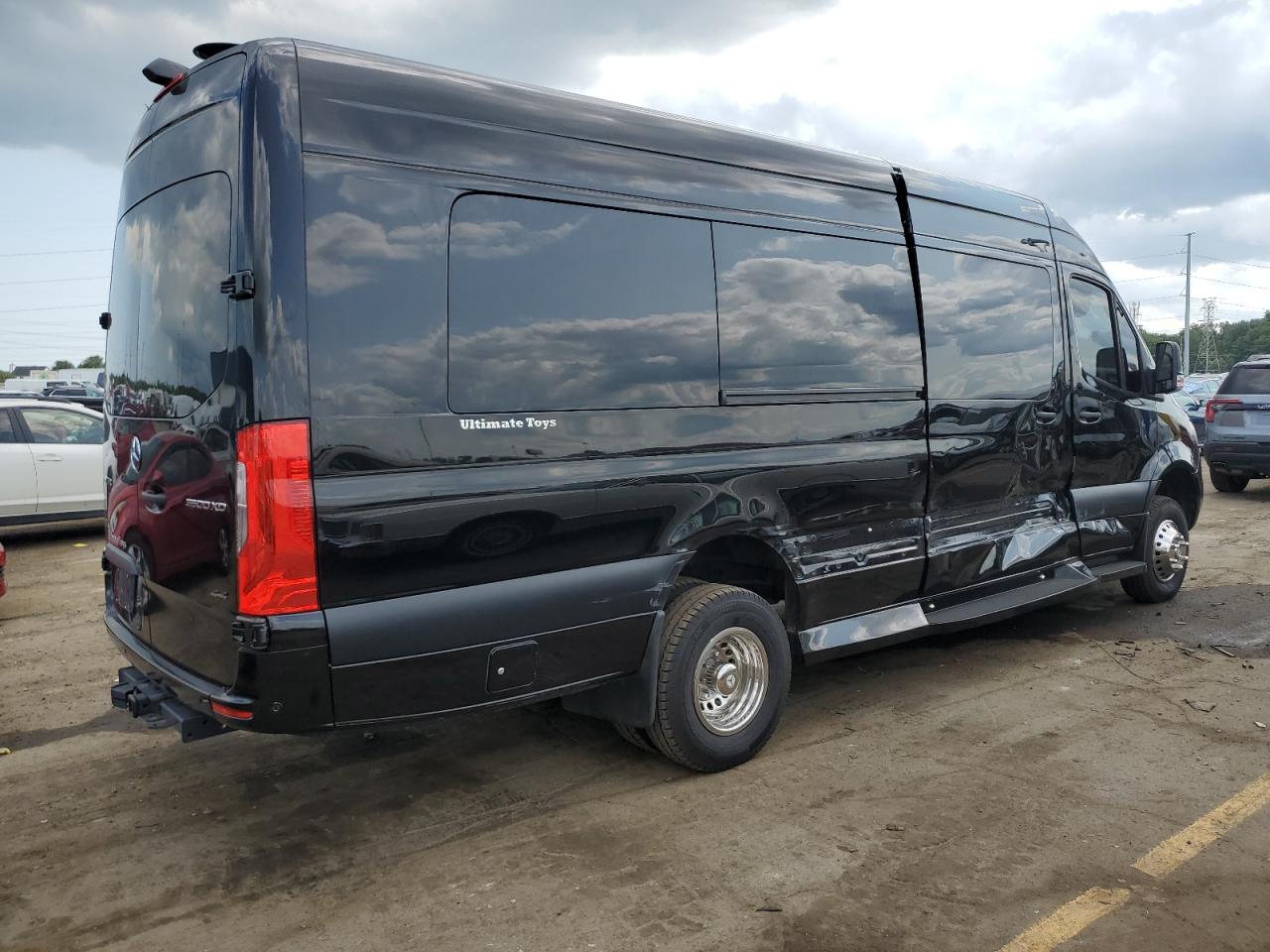 2019 Mercedes-Benz Sprinter VIN W1X8ED6YXKT016927 Copart auction photo, side damage thumbnail 3