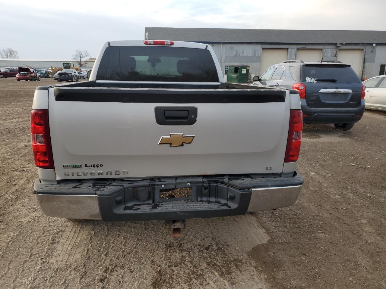 2011 Chevrolet Silverado VIN 1GCRKSE32BZ154563 Copart auction photo, mechanical / normal wear damage thumbnail 6