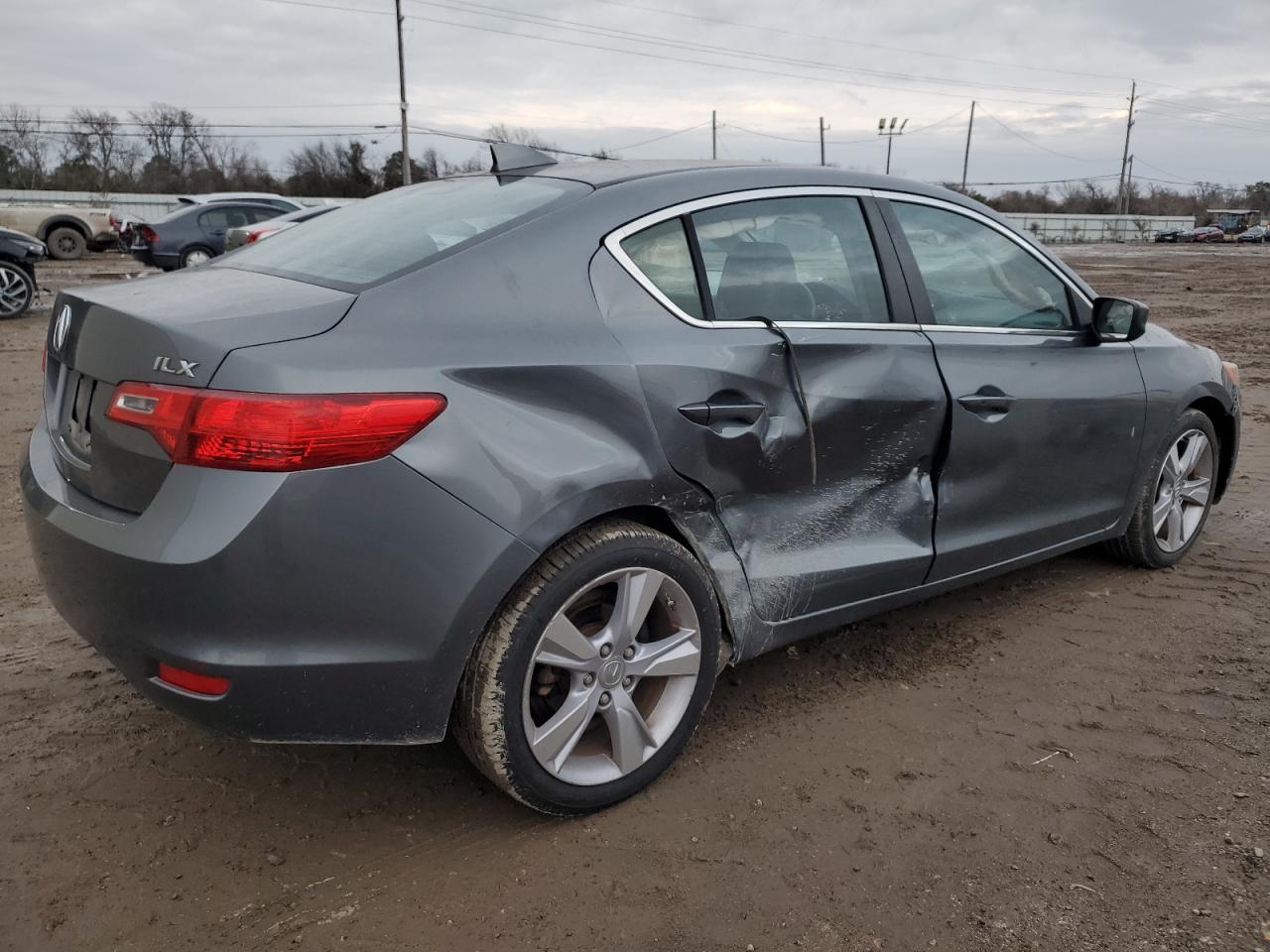 2013 Acura ILX VIN 19VDE1F51DE020999 Copart auction photo, side / front end damage thumbnail 3