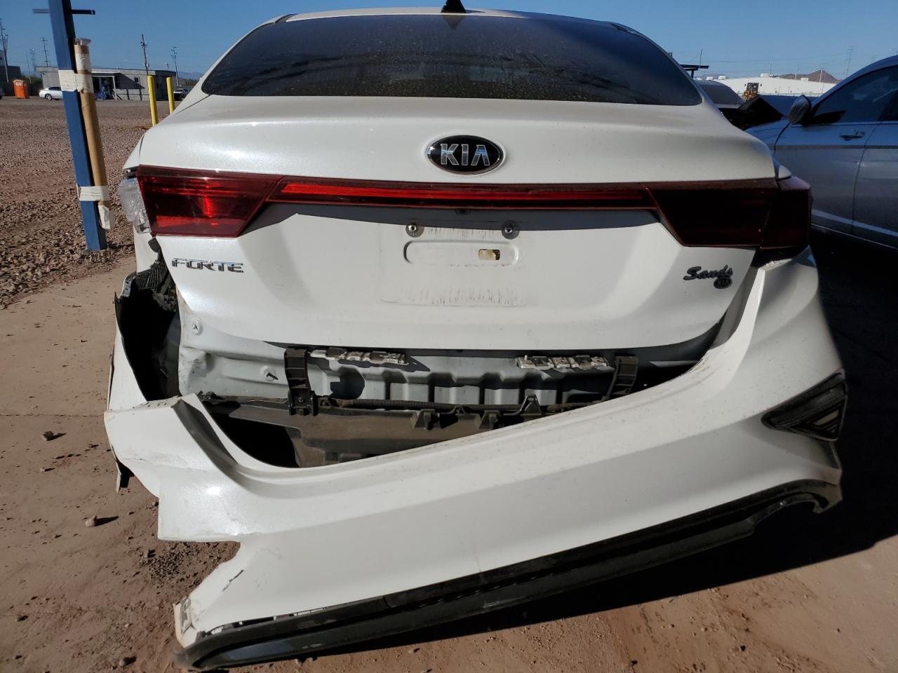 2021 KIA Forte VIN 3KPF24ADXME407849 Copart auction photo, rear end / front end damage thumbnail 6