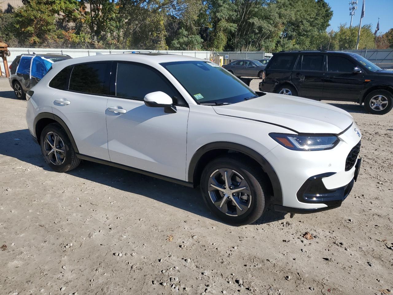 2024 Honda HR-V VIN 3CZRZ2H74RM773052 Copart auction photo, burn - interior / minor dent/scratches damage thumbnail 4