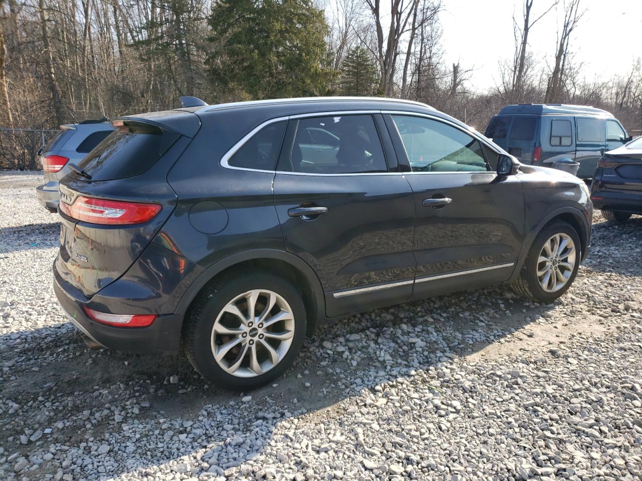 2015 Lincoln MKZ VIN 5LMCJ2A97FUJ03087 Copart auction photo, rear end damage thumbnail 3
