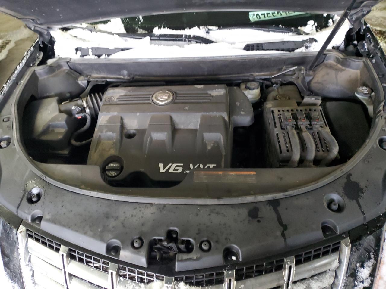 2015 Cadillac SRX VIN 3GYFNGE30FS515681 Copart auction photo, side / front end damage thumbnail 11