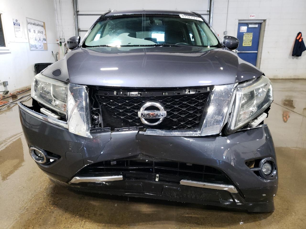 2014 Nissan Pathfinder VIN 5N1AR2MM1EC687557 Copart auction photo, front end damage thumbnail 5