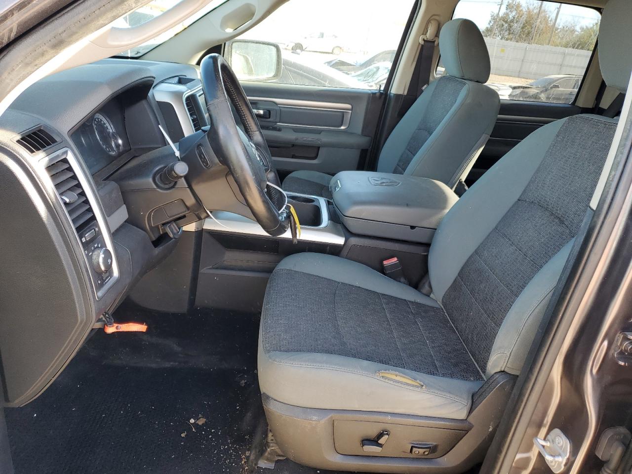 2016 RAM 1500 VIN 1C6RR7LM0GS158073 Copart auction photo, hail / minor dent/scratches damage thumbnail 7
