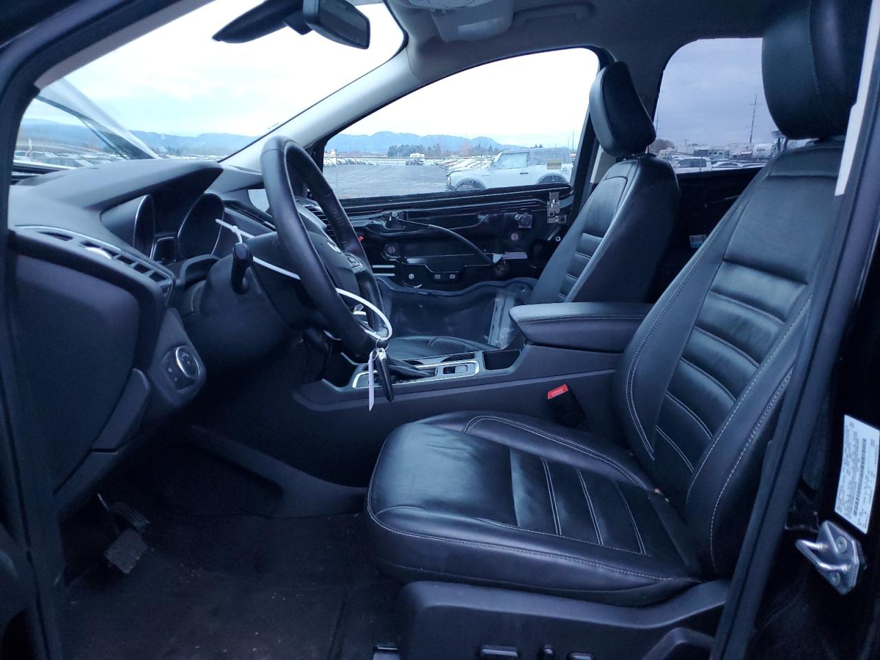 2019 Ford Escape VIN 1FMCU9J99KUC33255 Copart auction photo, rear end / side damage thumbnail 7