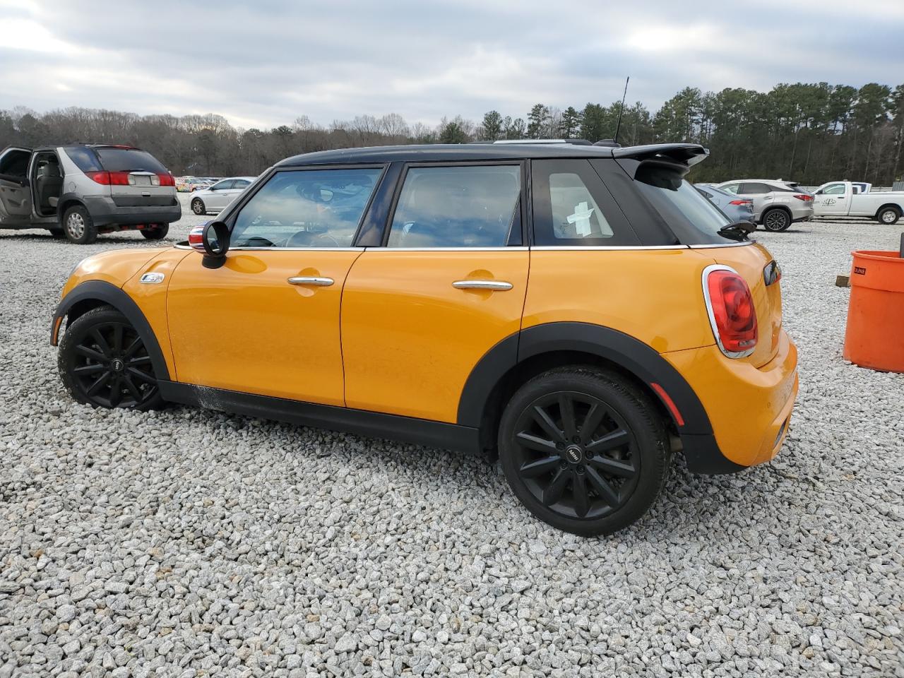 2016 MINI Cooper VIN WMWXU3C56G2D27657 Copart auction photo, front end / undercarriage damage thumbnail 2
