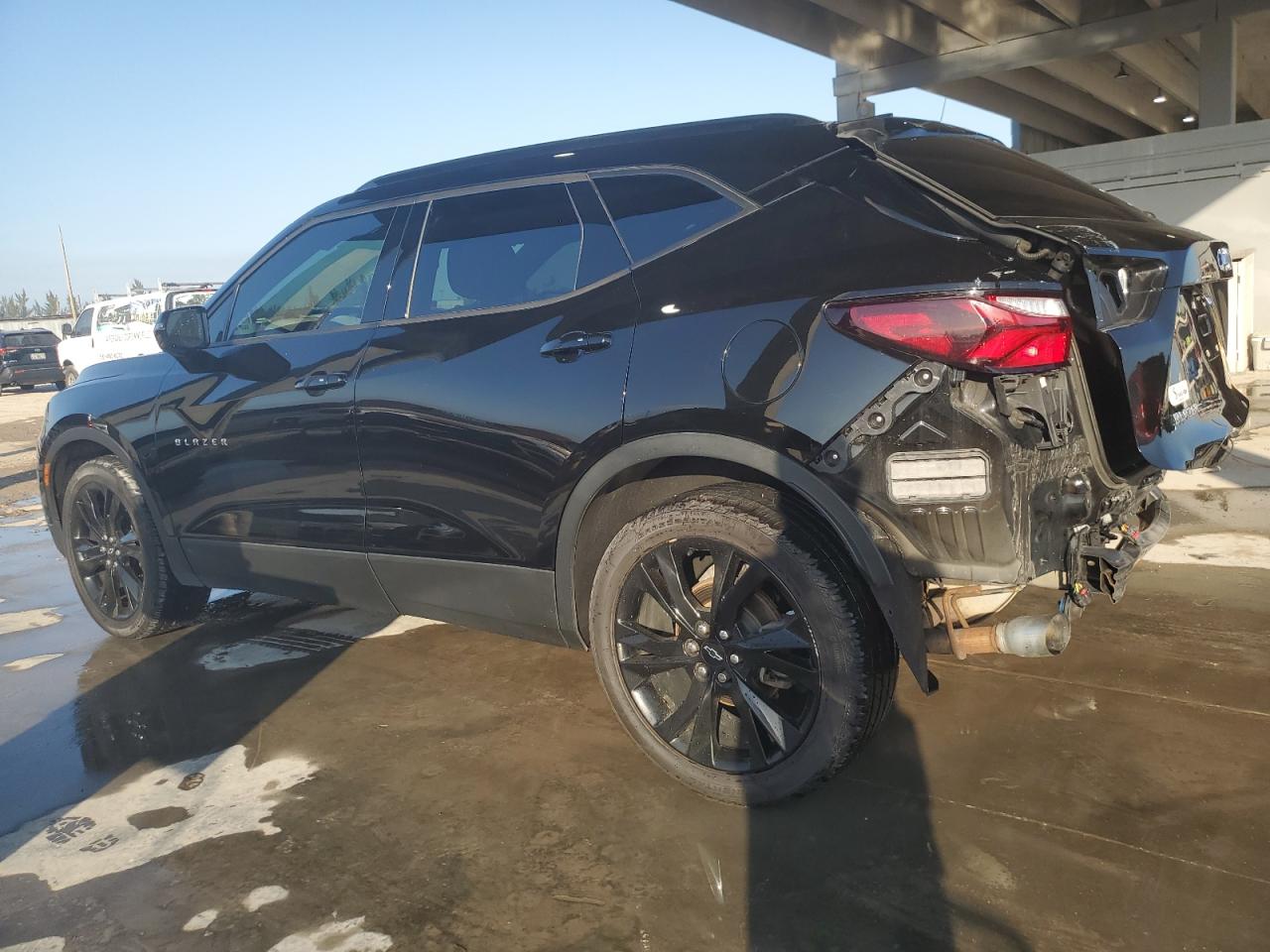 2019 Chevrolet Blazer VIN 3GNKBBRA5KS576745 Copart auction photo, rear end damage thumbnail 2
