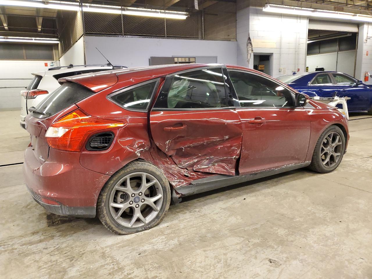 2014 Ford Focus VIN 1FADP3K28EL252507 Copart auction photo, side damage thumbnail 3