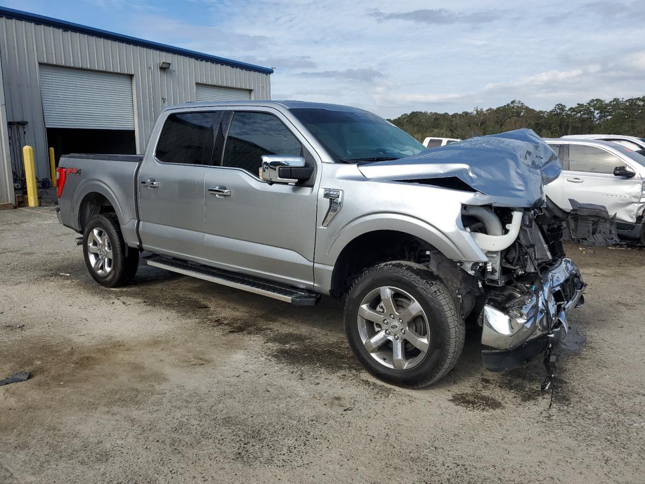2023 Ford F-150 VIN 1FTFW1E83PFC67461 Copart auction photo, front end damage thumbnail 4